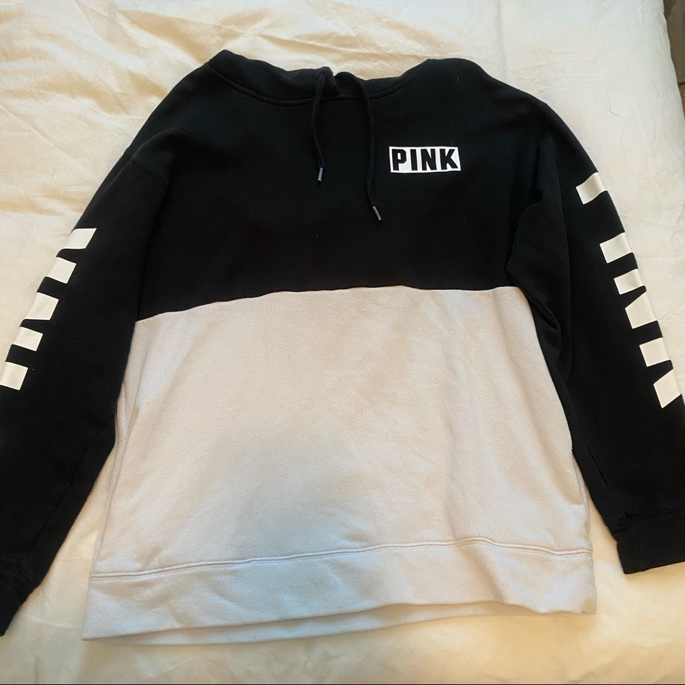 PINK sweatshirt !!